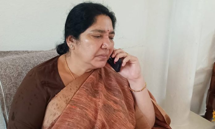 Minister Satyavathi Rathod teleconference with officials