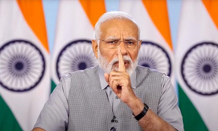Modi comments on Congress on phone banking scam