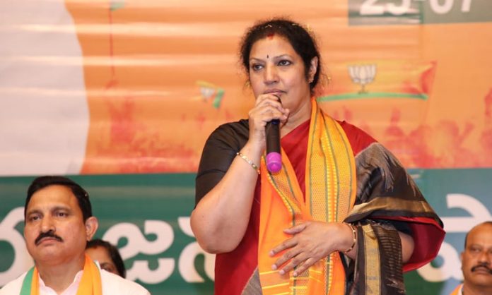 Purandeswari Leads Protest for Sarpanches Support on August 10