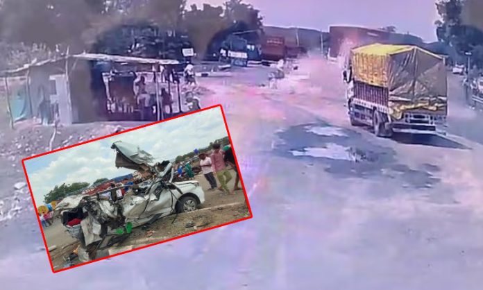 Road accident in Maharashtra