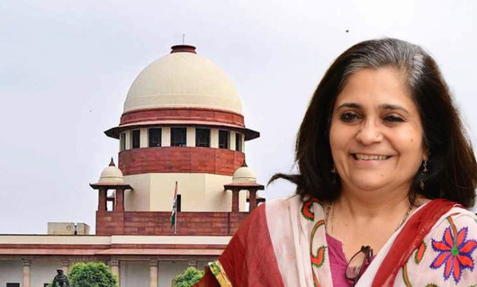 Setalvad granted bail by Supreme Court