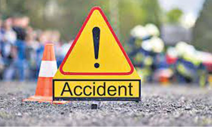 Bus overturns woman dies: 10 seriously injured