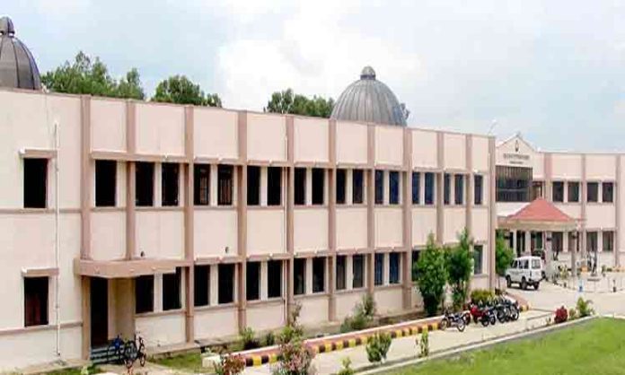Transfer quarrel in animal husbandry college