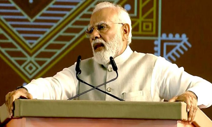 PM Modi inaugurate Sai Hira Global Convention Center