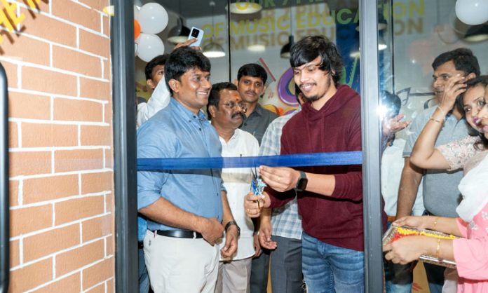 Muzigal Open music academy in Kakinada