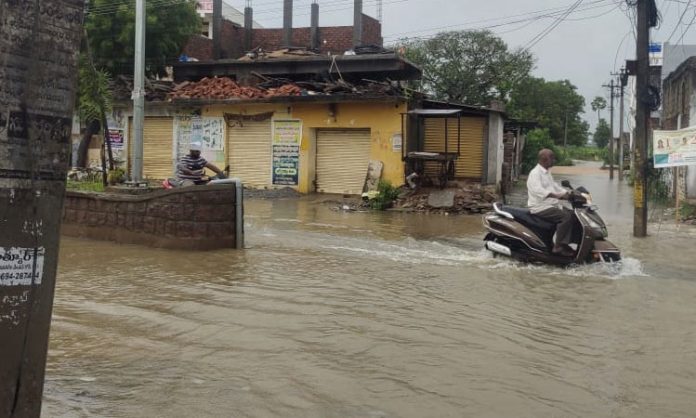 Heavy Rains in Karimnagar