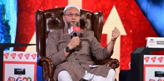 Ek chowkidar dusra dukandar Says Owaisi