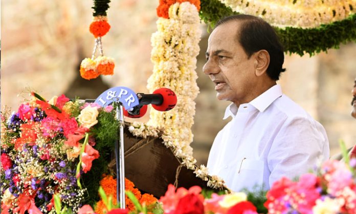 The role of teachers is priceless: CM KCR