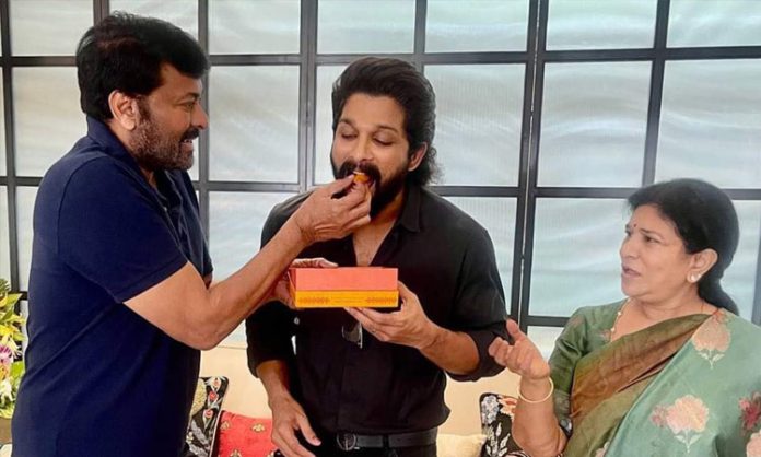 Megastar Chiranjeevi congratulates Allu Arjun