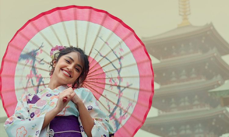 New Age Music Video starring Anupama Parameswaran