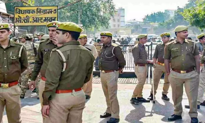 Police chief directs cops to use Hindu panchang