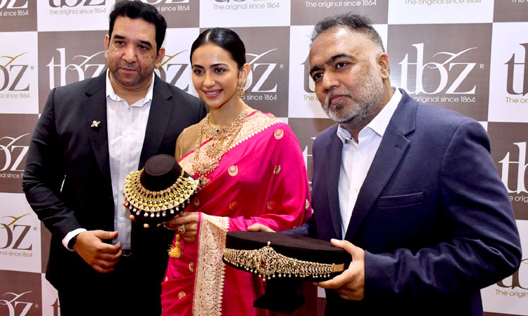 Rakul Preet Singh launches 2023 Mangala Collection