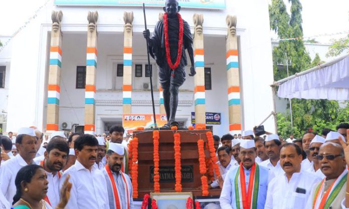 Freedom for the country only with the sacrifice of Congress ranks: Revanth Reddy