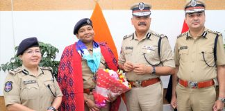 DGP Anjani Kumar felicitated DCP Sribala