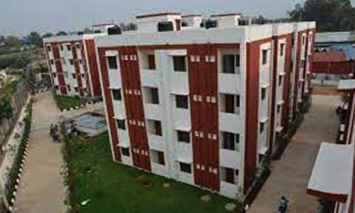 Double bedroom houses