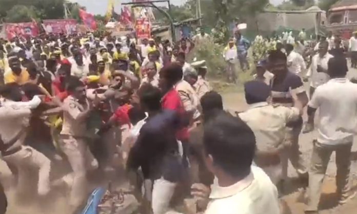 YSRCP and TDP Clash In Eluru District