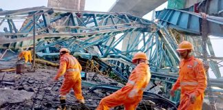  16 people died after girder launching machine collapsed in Thane