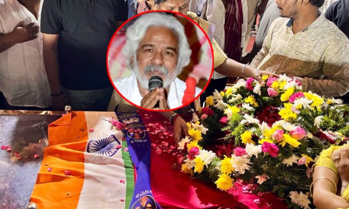Political leaders and Cine Celebs tribute to demise of Gaddar