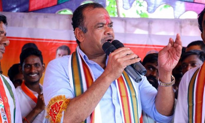 Komatireddy Venkat Reddy comments on Congress CM Candidate