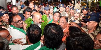 Bandi Sanjay reached to Hyderabad from US