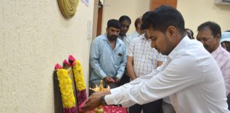 Chakali Ilamma is a great fighter: Collector Anudeep