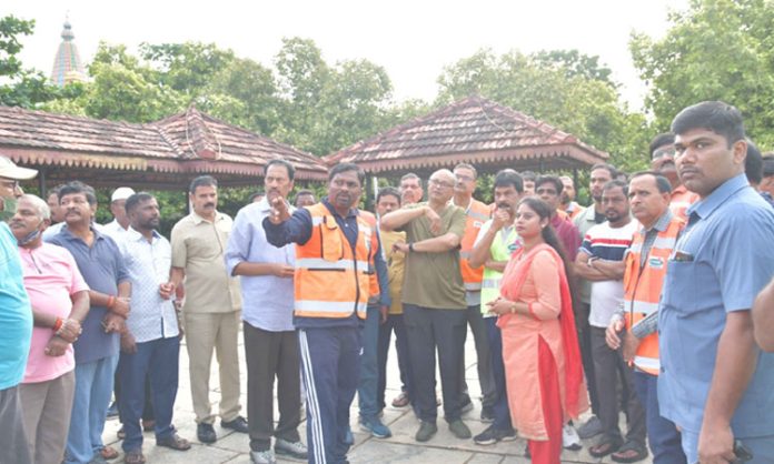 GHMC Commissioner ronald rose visit Krishna Kanth Park