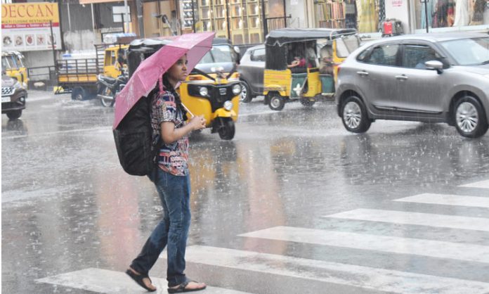 Heavy rains in Hyderabad