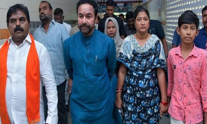 Government should support Home Guard Ravinder's family: Union Minister Kishan Reddy