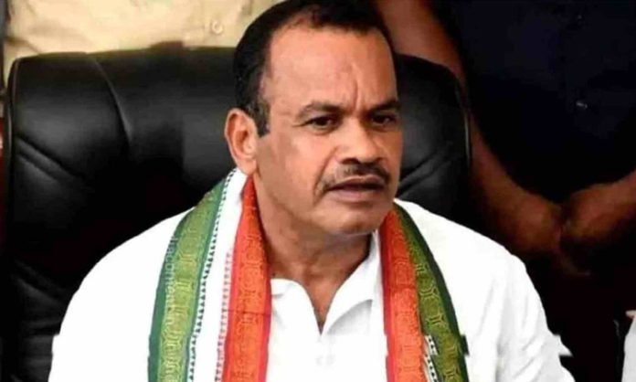 Komati reddy venkat reddy challenge to BRS Ministers