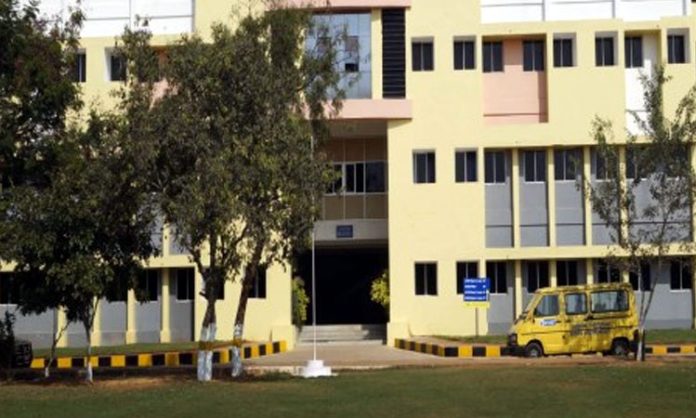 ABVP Leaders Attack on Srinidhi Engineering College in Ghatkesar