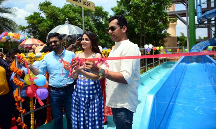 Lavanya inaugurates rainbow loops and drop loops in Wonderla