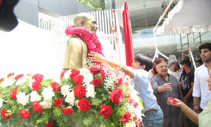 Allu Ayaan unveiled the bronze statue of Allu Ramalingaiah