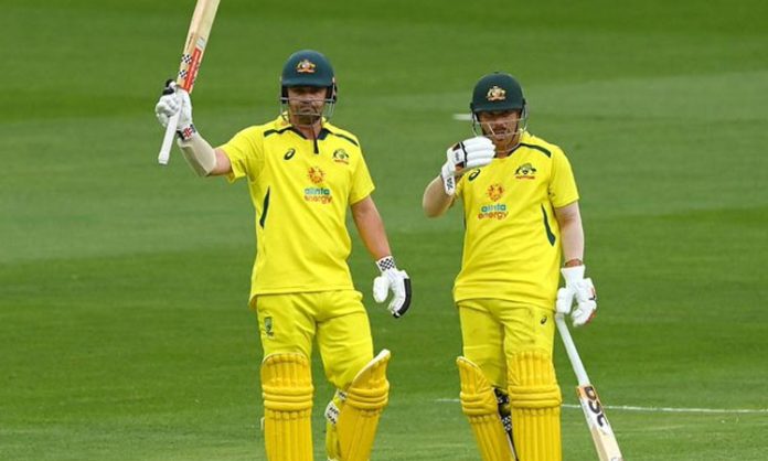 Australia loss two wickets