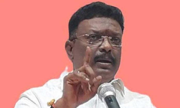 Dasoju Shravan's criticism of 'c voter survey'