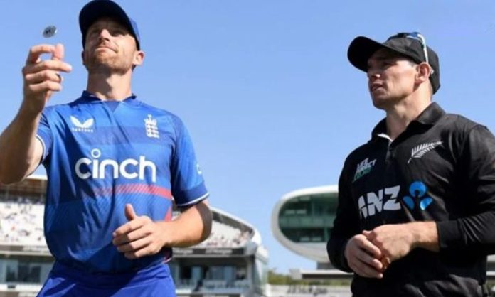 New Zealand opt to bowl