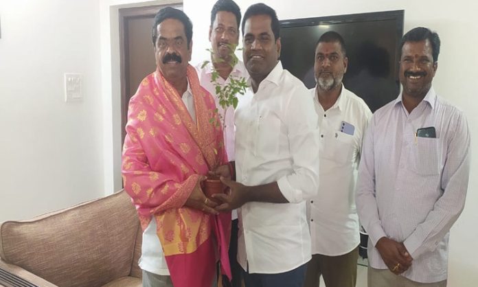 Anjaneya Goud is the election in-charge of Maktal BRS Party
