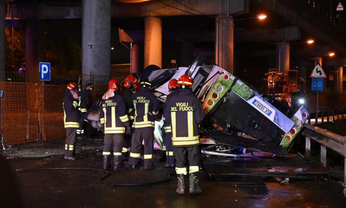 21 dead after Italian bus carrying tourists