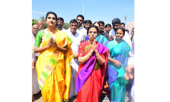 Nara Bhuvaneshwari visited Tirumala