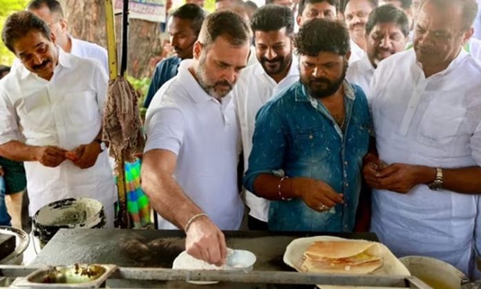Rahul Gandhi Cooked Dosa