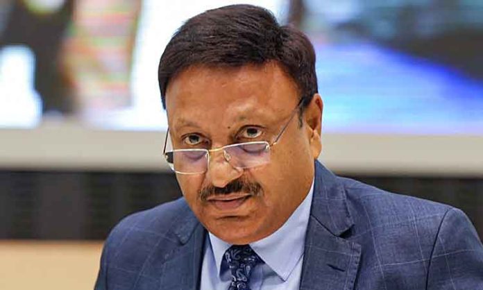 Money flow should be curbed in elections: Central Election Commissioner