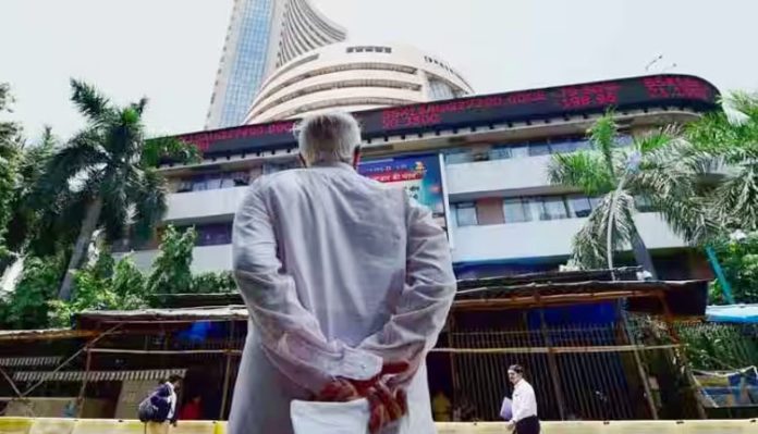 Sensex fell 231 points