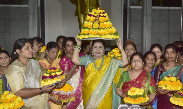 Grand Bathukamma celebrations under the auspices of T TDP