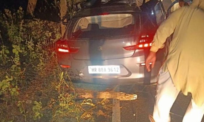 Six killed as car collides with container truck