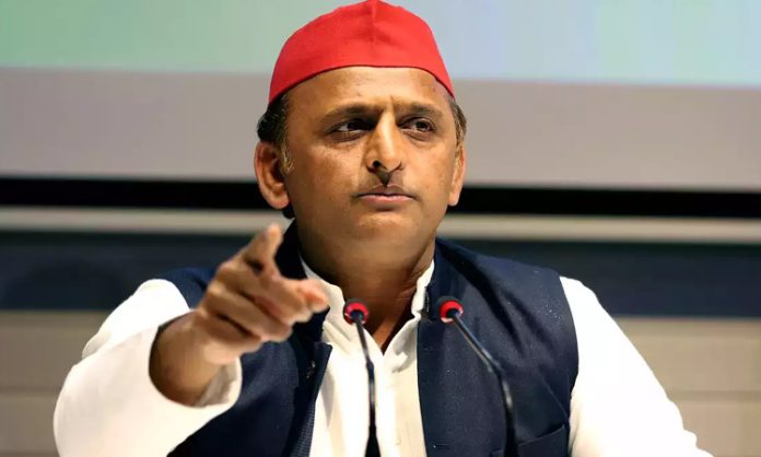 Akhilesh Yadav comments on BJP supporters