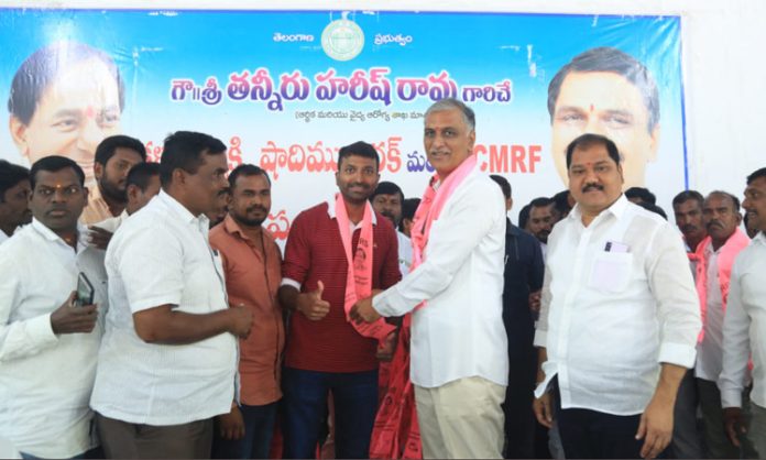 Chinnakodur Mandal Congress President joined BRS