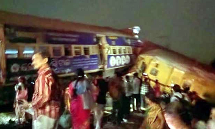 Train Accident in Vizianagaram