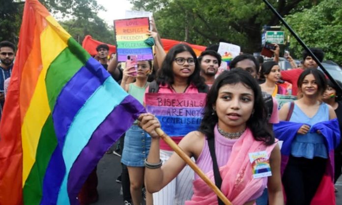 Homosexual couples disappoint on SC's Verdict