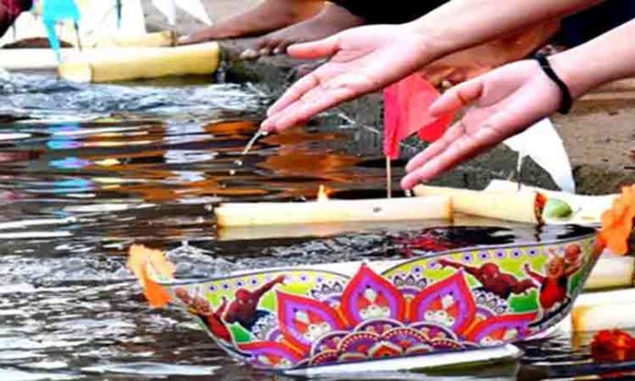 Shaivakshetras crowded with devotees during Kartika Poornami