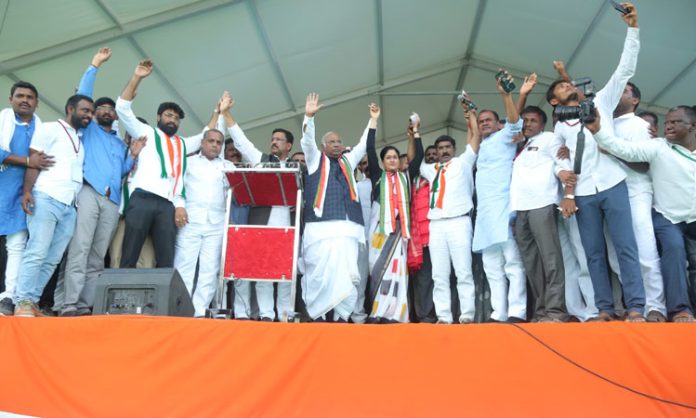 Mallikarjun Kharge At Alampur Public Meeting At Alampur