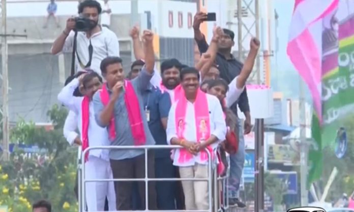 Minister KTR road show in Kodangal